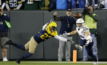 Football: The dilemma of the defensive back