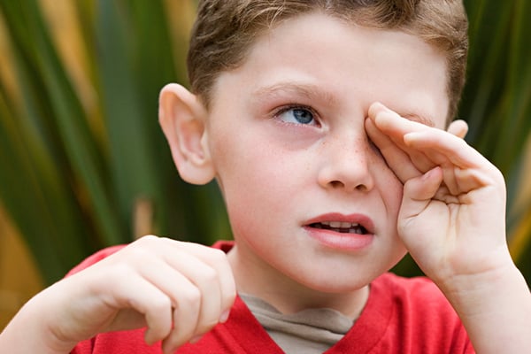 Pay attention if your child rubs his/her eyes